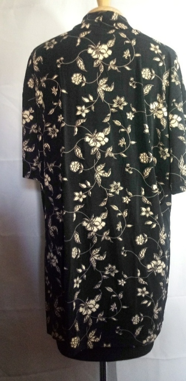 Frazier Lawrence woman black and tan flora… - Picture 6 of 8